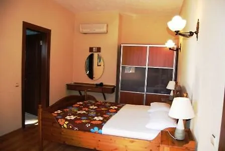Myc Villalari Villa